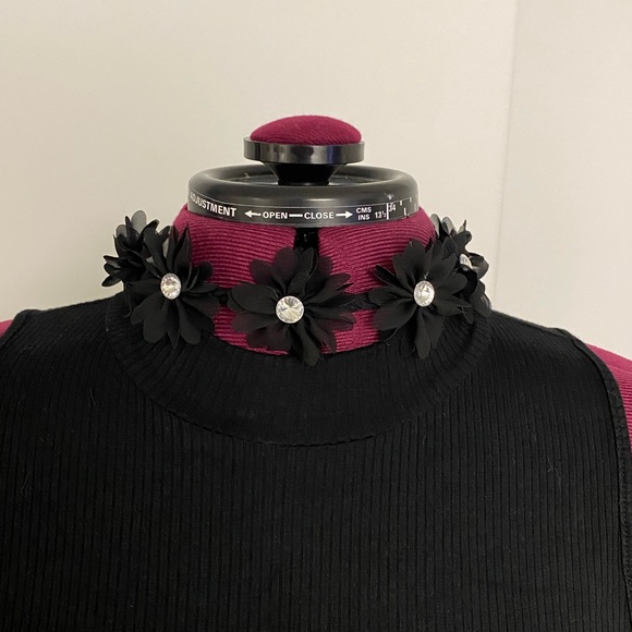 4 headbands - Picture 3 of 4